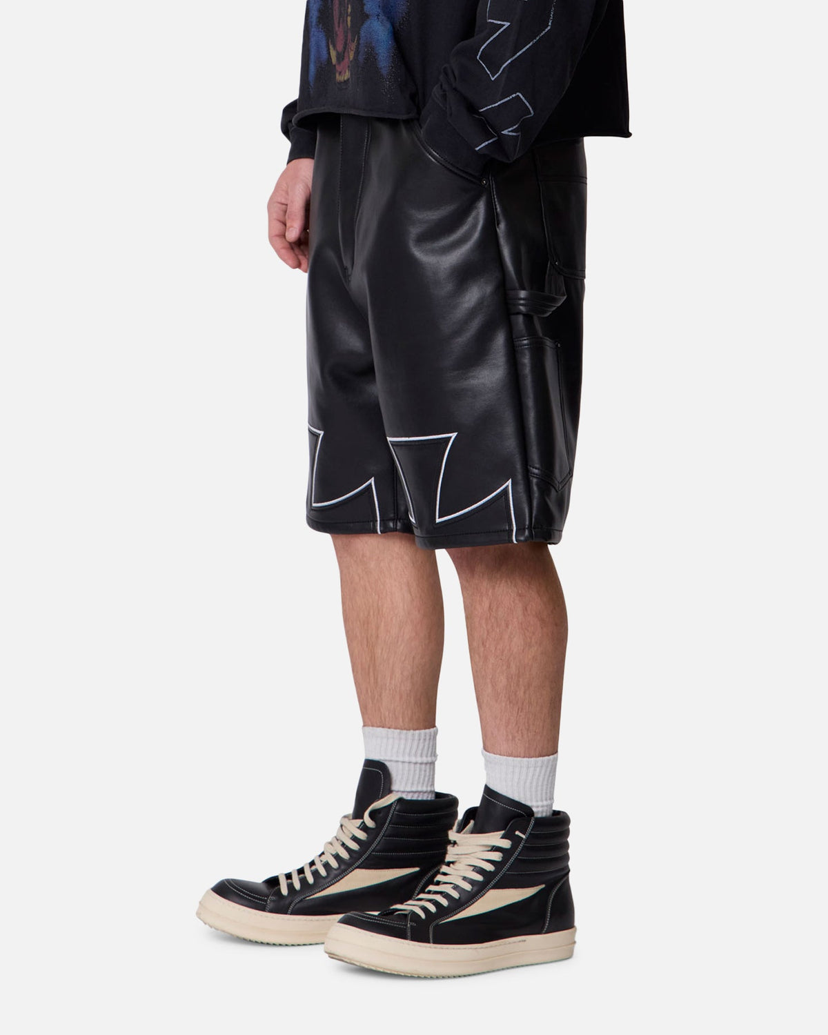 MNML Ultra Baggy Iron Cross Leather Shorts Black - Scentleo