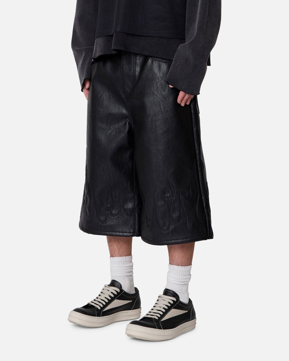MNML Ultra Baggy Leather Flame Shorts Black - Scentleo