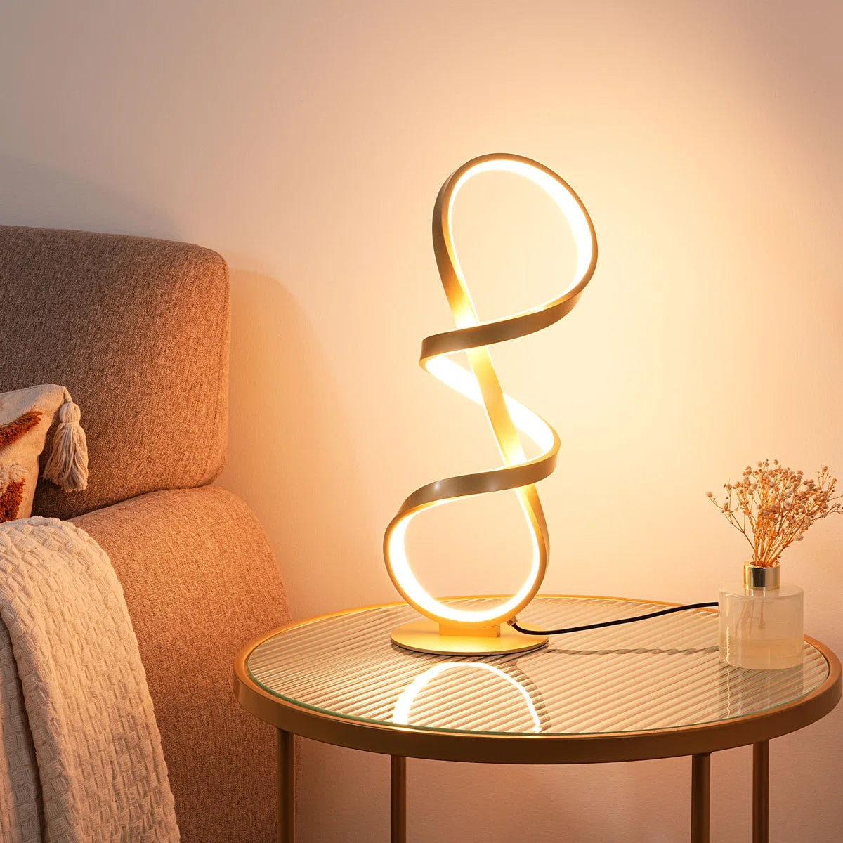 Brecklyn Metal Novelty Lamp